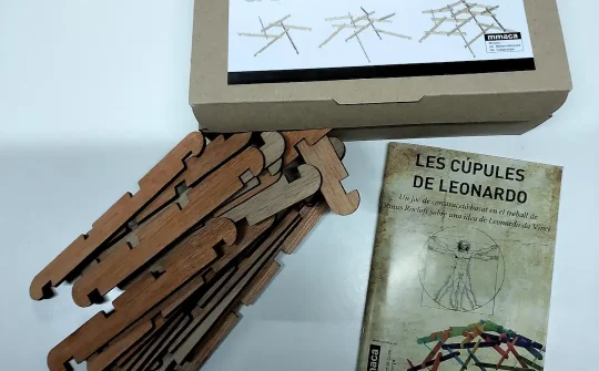 kit_leonardome_sobretaula40peces